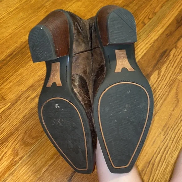 Ariat Boots - Picture 3 of 6